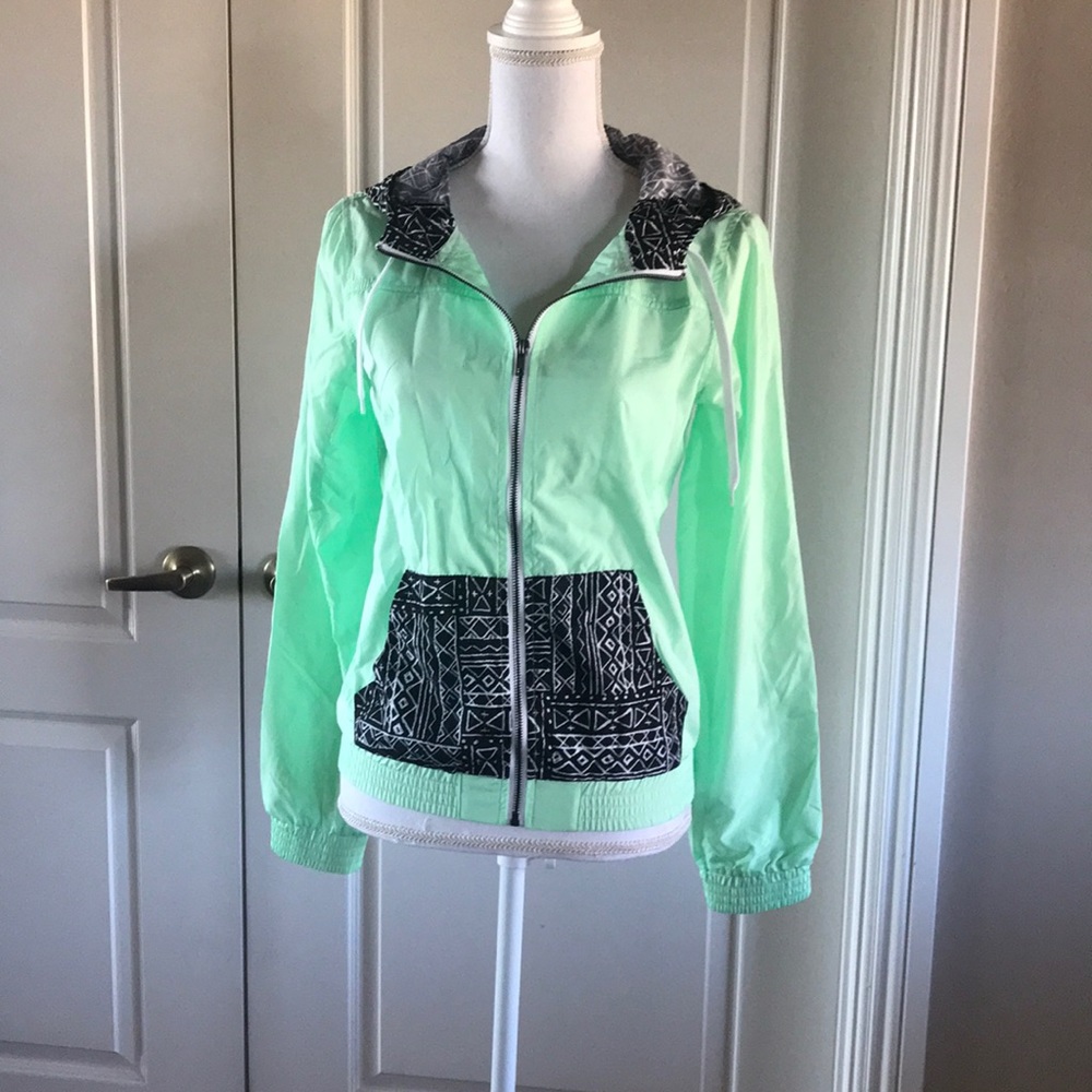 Lightweight windbreaker, zip up jacket